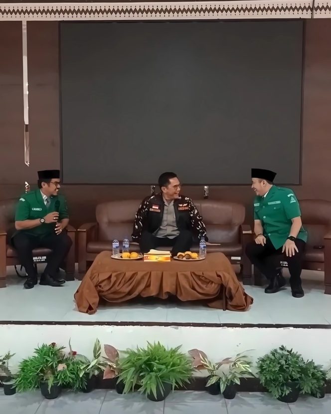 
					Kapolda Jambi Hadiri Upgrading dan Rakorwil: GP Ansor Mitra Strategis Kami