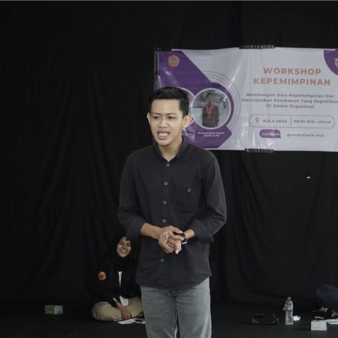 
					4.2 juta anak putus sekolah, mampukan sekolah rakyat menjadi jawaban?