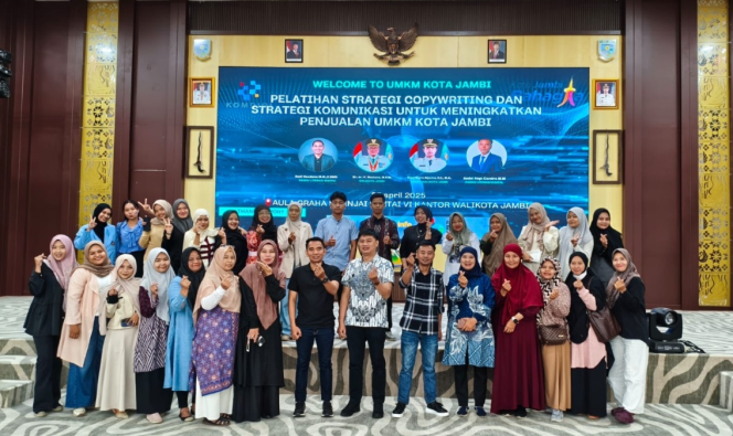 
					Tingkatkan Literasi Digital, Ratusan UMKM Antusias Ikuti Pelatihan Copywriting di Kantor Walikota Jambi