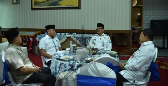 
					Diplomasi Daerah, Pelayanan Kesehatan, dan Sentuhan Kemanusiaan di Kota Jambi