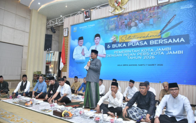 
					Saat Pemerintah dan Media Duduk Satu Meja: Makna Buka Bersama Insan Pers di Jambi