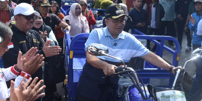 
					Wali Kota Jambi Resmi Luncurkan 12 Unit GERMO di Kebun Handil untuk Optimalkan Program OPBM