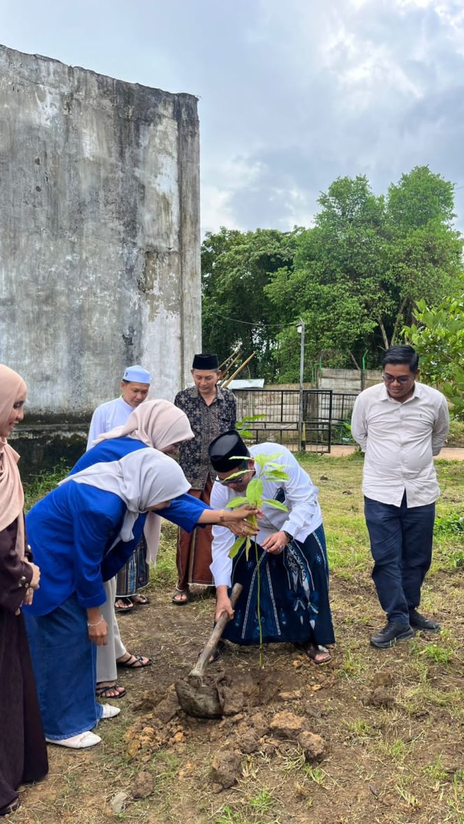
					Kopri PC PMII Kota Jambi Tanamkan Kesadaran Lingkungan Melalui Kopri EcoMovement di Pondok Pesantren As’ad Olak Kemang