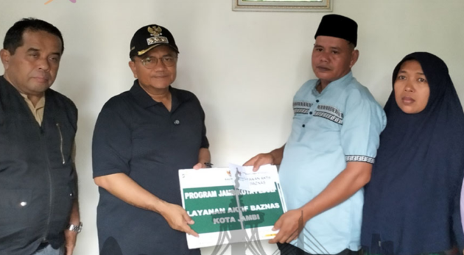 
					Wali Kota Jambi Serahkan Santunan kepada Keluarga Korban Bocah Tenggelam di Paal Merah