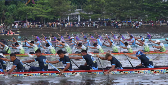 
					Festival Danau Sipin 2026 Sukses, Ribuan Penonton Padati Danau Sipin dan Gerakkan Ekonomi Kreatif