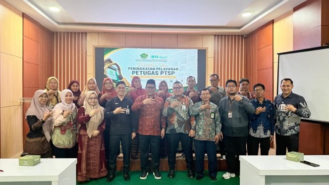 
					Tingkatkan Kualitas Layanan, Kemenag Kota Jambi Gandeng BSI Gelar Capacity Building Petugas PTSP Menuju Service Excellence
