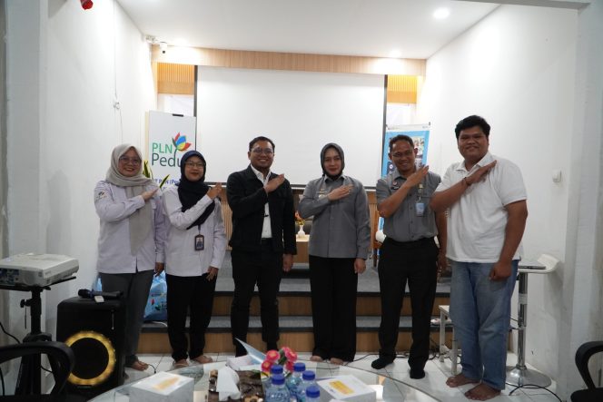 
					Kanwil Kementerian Hukum RI Jambi dan Rumah BUMN Jambi Perkuat Sinergi Perlindungan Kekayaan Intelektual UMKM